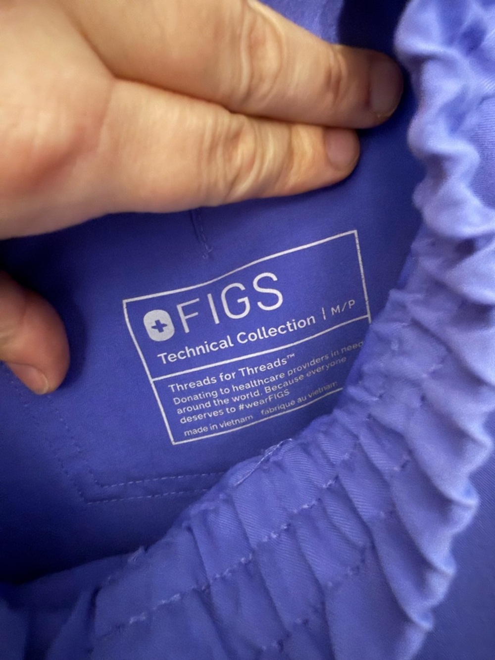 Figs Scrub Set in Blueberry - Picture 13 of 16